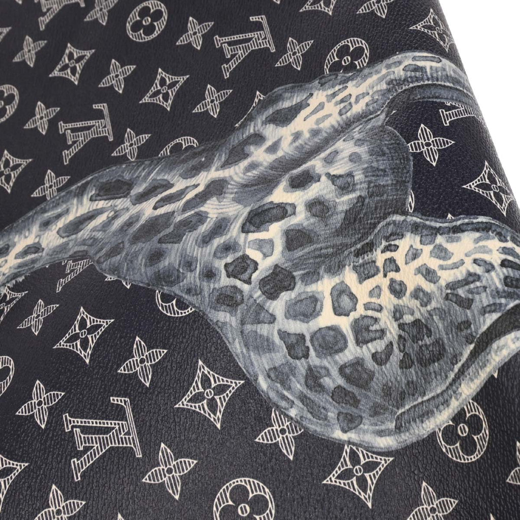 Louis Vuitton 2016 Monogram Savannah Chapman MM Tote Handbag M54127