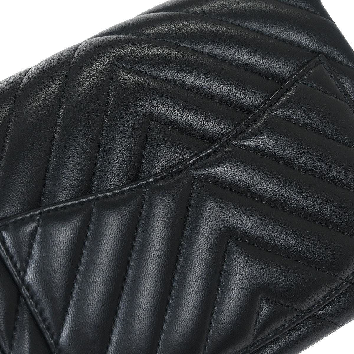 Chanel 2019 Black Lambskin Chevron Mini Classic Square Flap Shoulder Bag 17