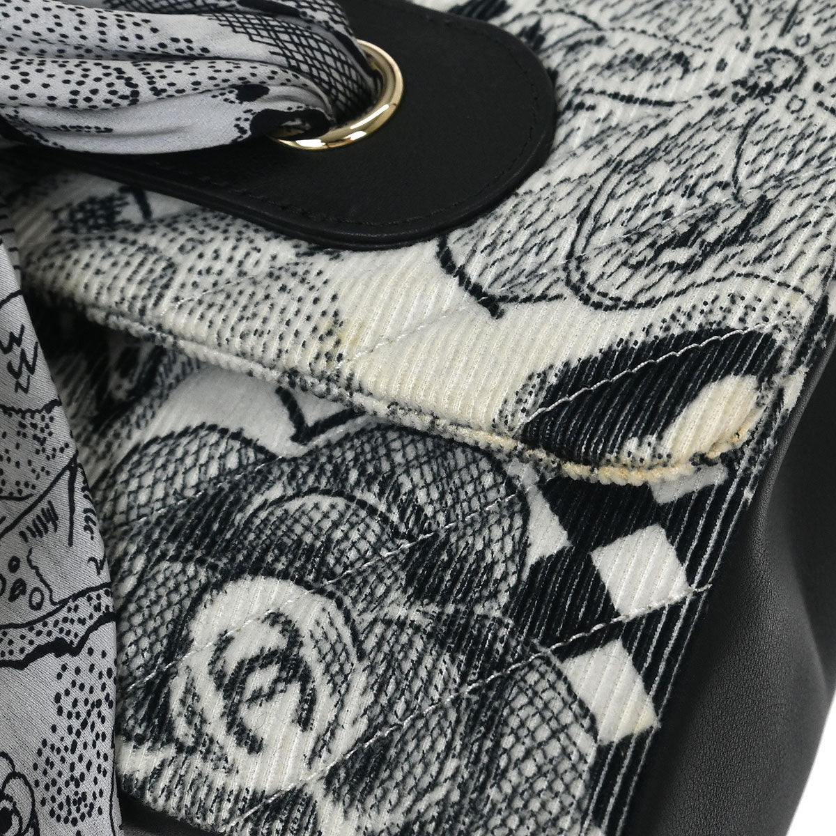 Chanel 2018-2019 Black White Canvas Shoulder Bag