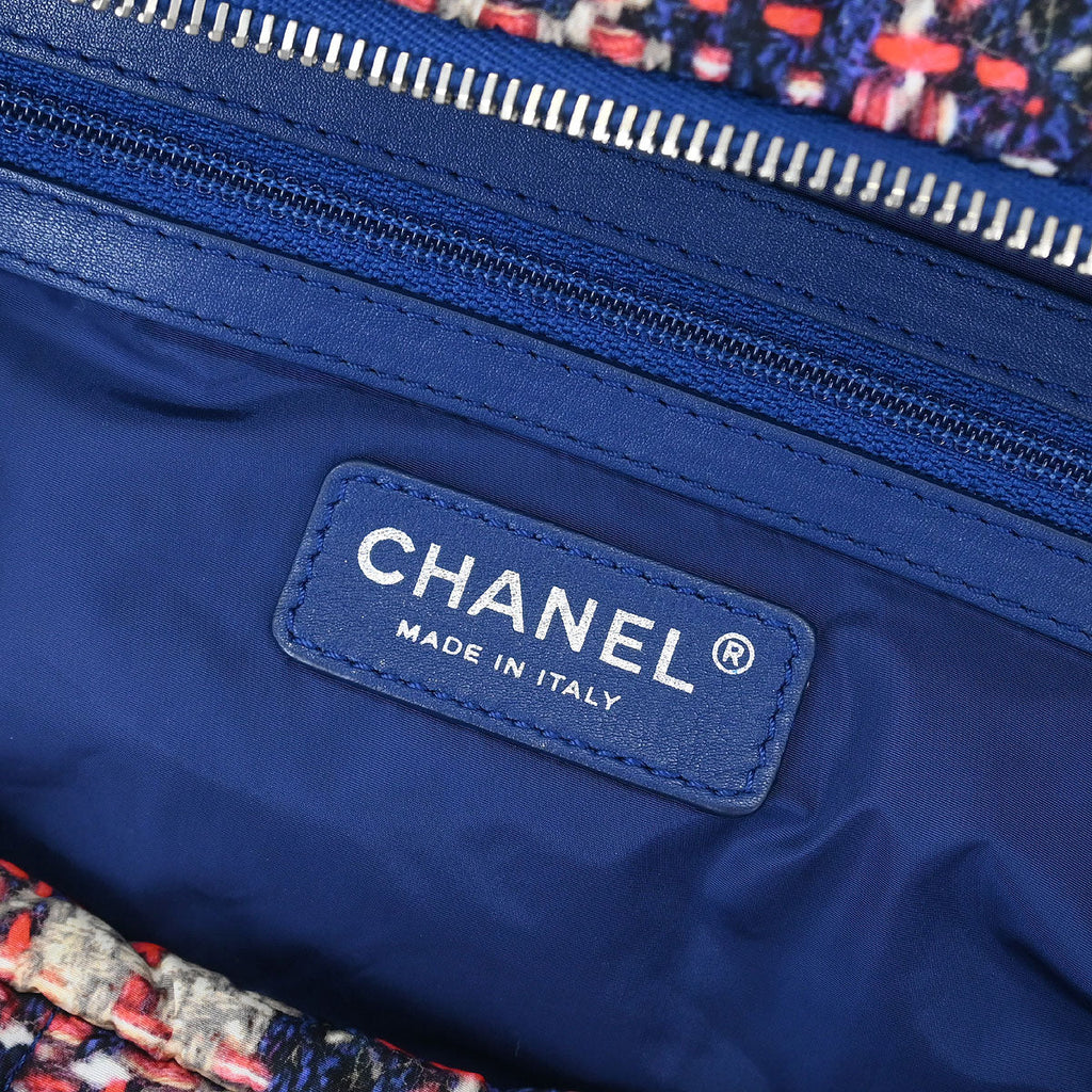 Chanel 2013-2014 Navy Nylon Tweed Print Shoulder Bag