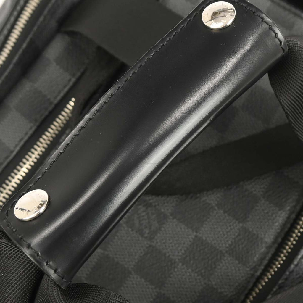 Louis Vuitton Damier Graphite Camera Bag N58027