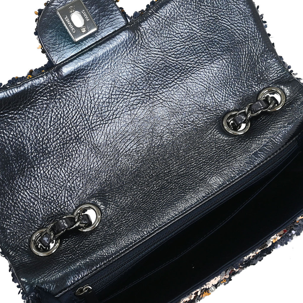 Chanel 2018-2019 Navy Sequins Shoulder Bag