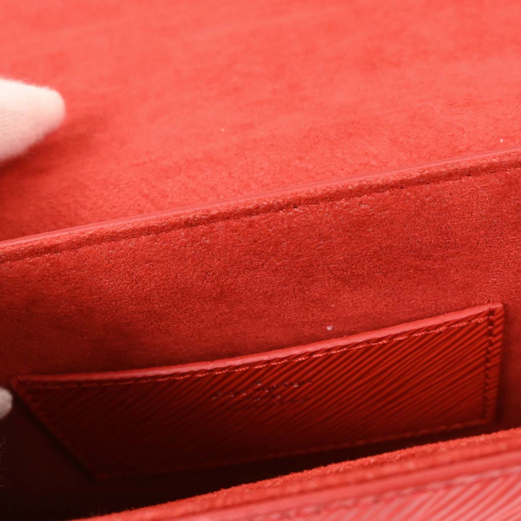 Louis Vuitton Red Epi Studded Twist MM Shoulder Bag M50523