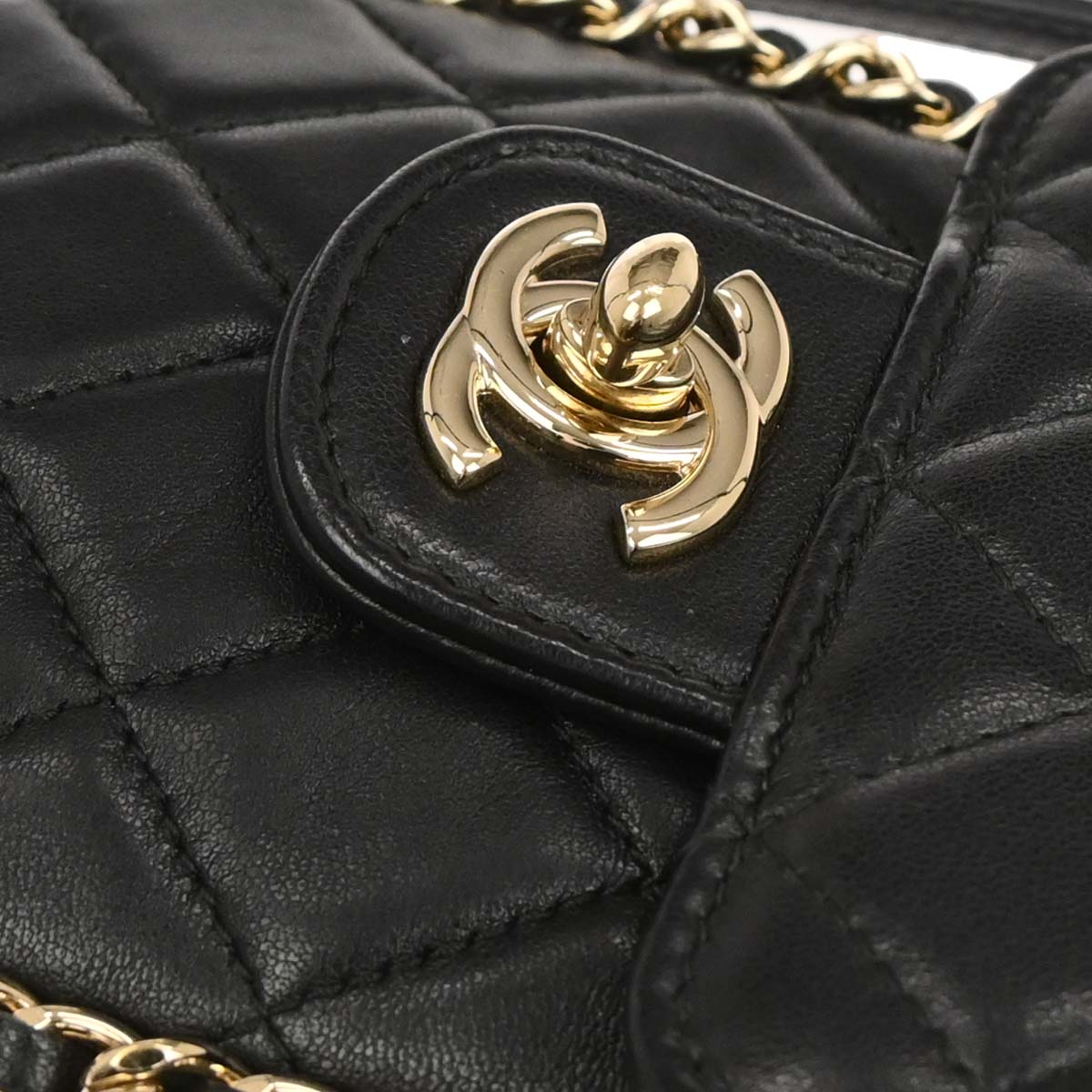 Chanel 2017-2018 Black Lambskin Phone Case 2way Shoulder Handbag