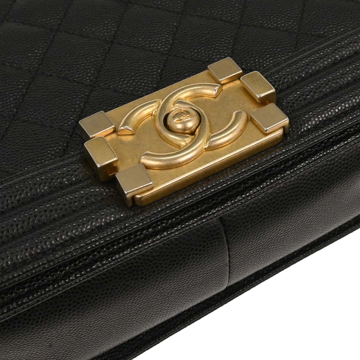 Boy Chanel 2019 Black Caviar Medium Shoulder Bag