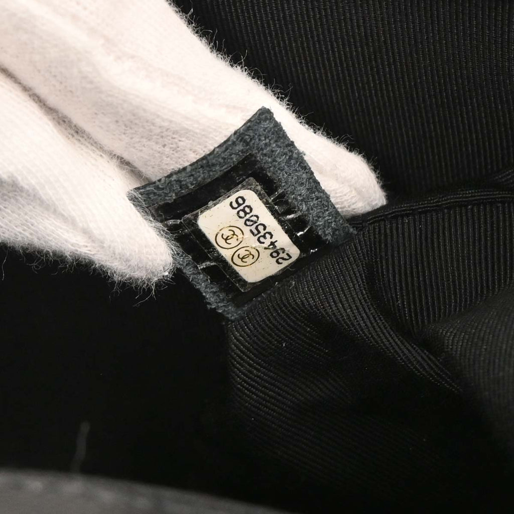 Boy Chanel 2019 Black Caviar Medium Shoulder Bag