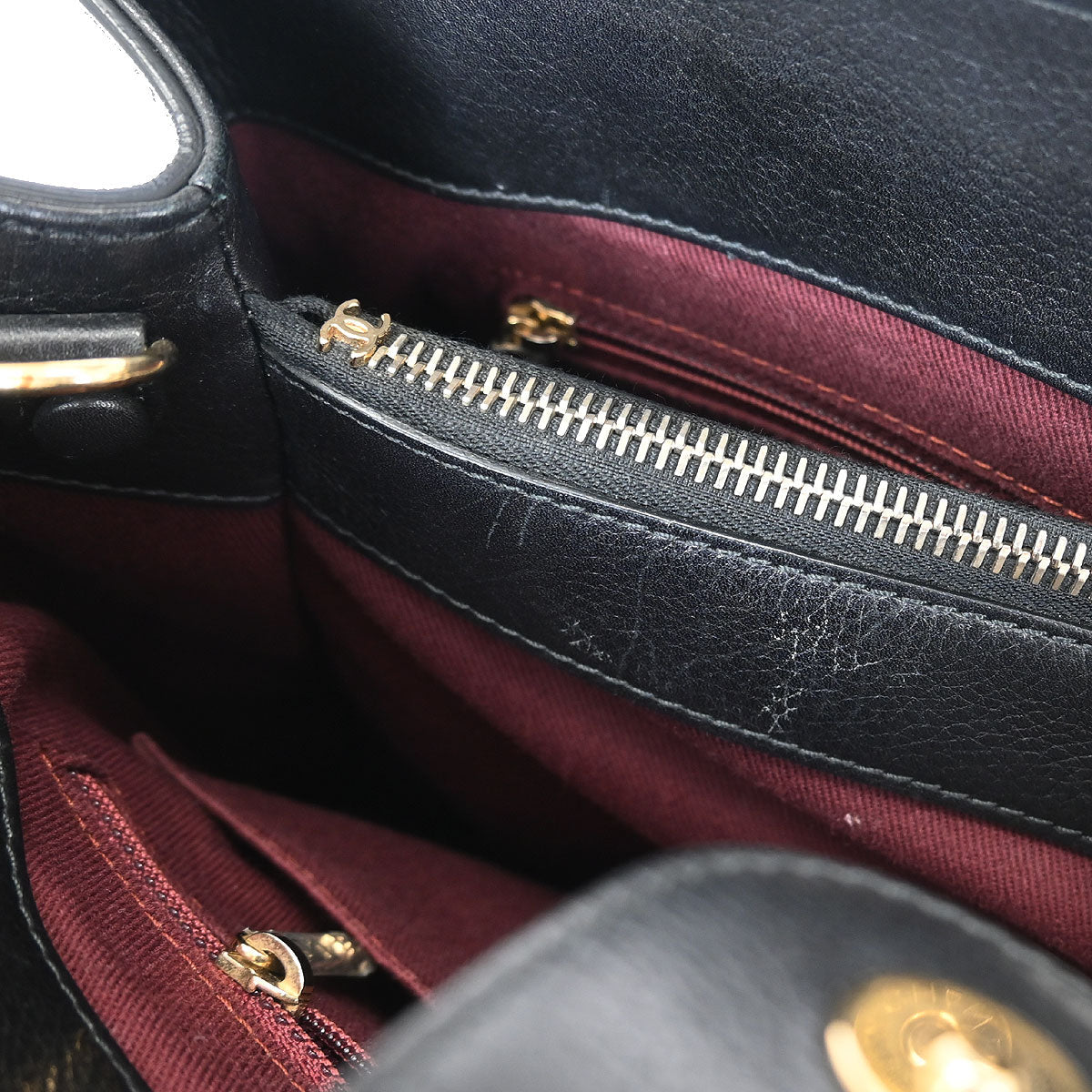 Chanel 2017-2018 Black Calfksin Neo Executive Tote