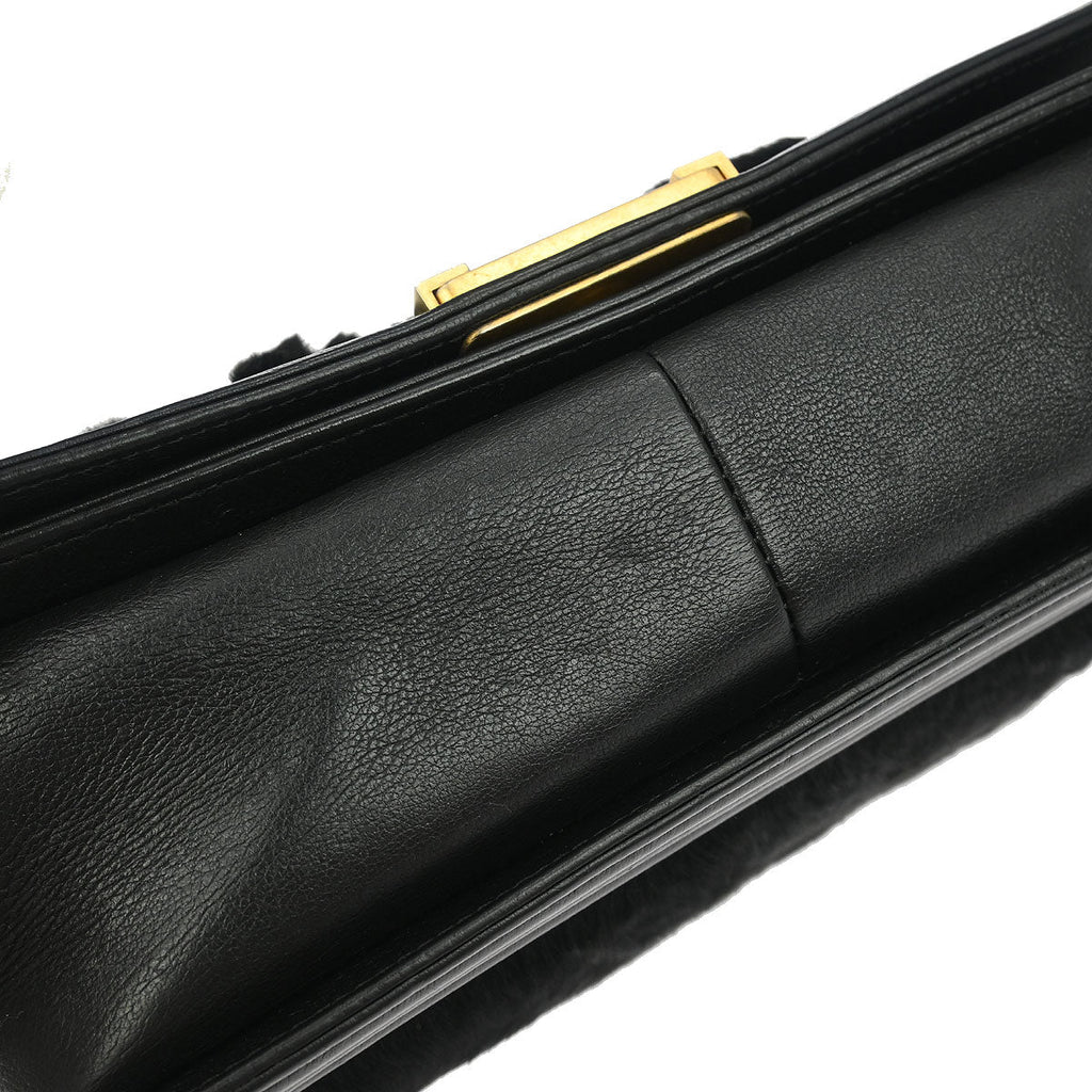 Boy Chanel 2018-2019 Black Fur Lambskin Medium Shoulder Bag