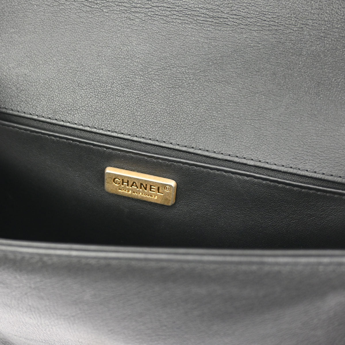 Boy Chanel 2018-2019 Black Fur Lambskin Medium Shoulder Bag