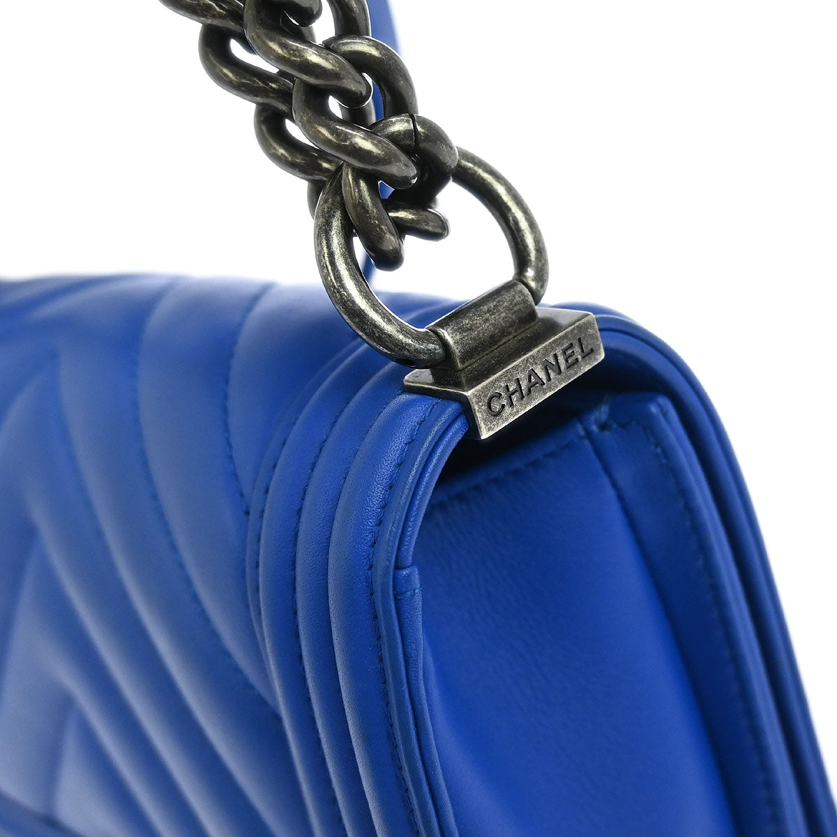 Boy Chanel 2016-2017 Blue Lambskin Chevron Small Chain Shoulder Bag