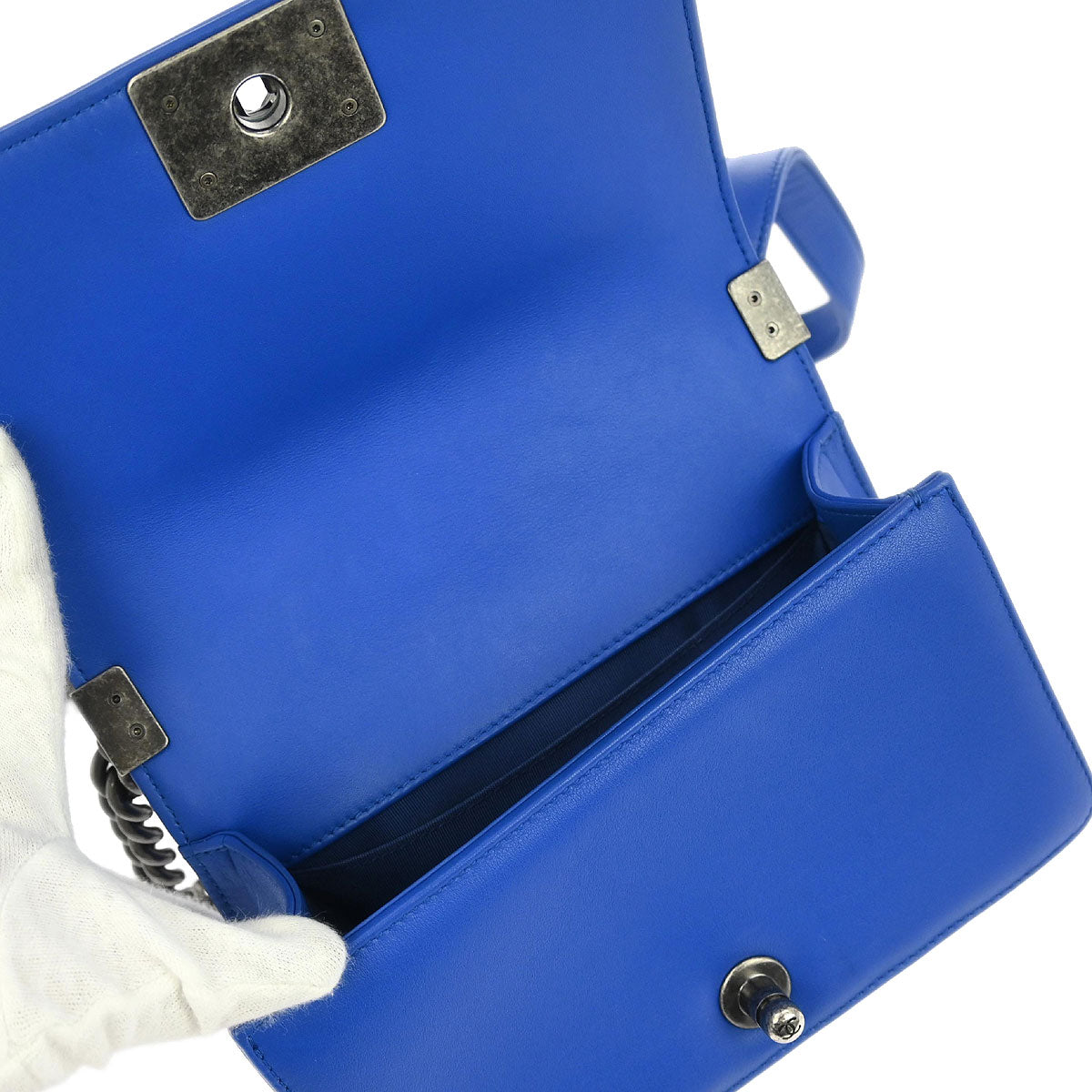 Boy Chanel 2016-2017 Blue Lambskin Chevron Small Chain Shoulder Bag