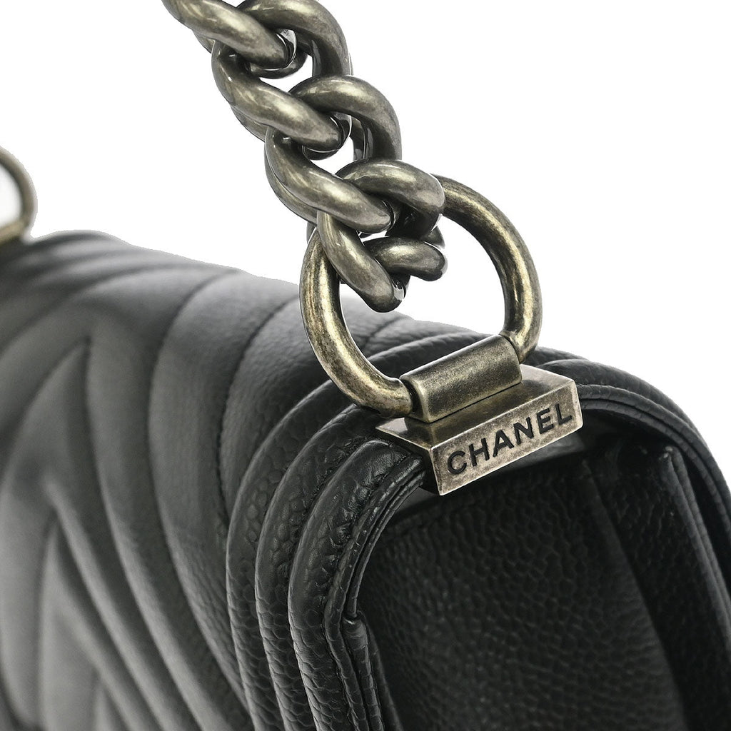 Boy Chanel 2019 Black Caviar Chevron Small Chain Shoulder Bag
