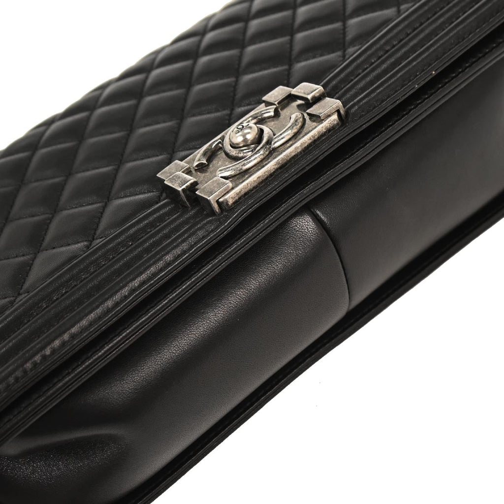 Boy Chanel 2016-2017 Black Lambskin Medium Shoulder Bag