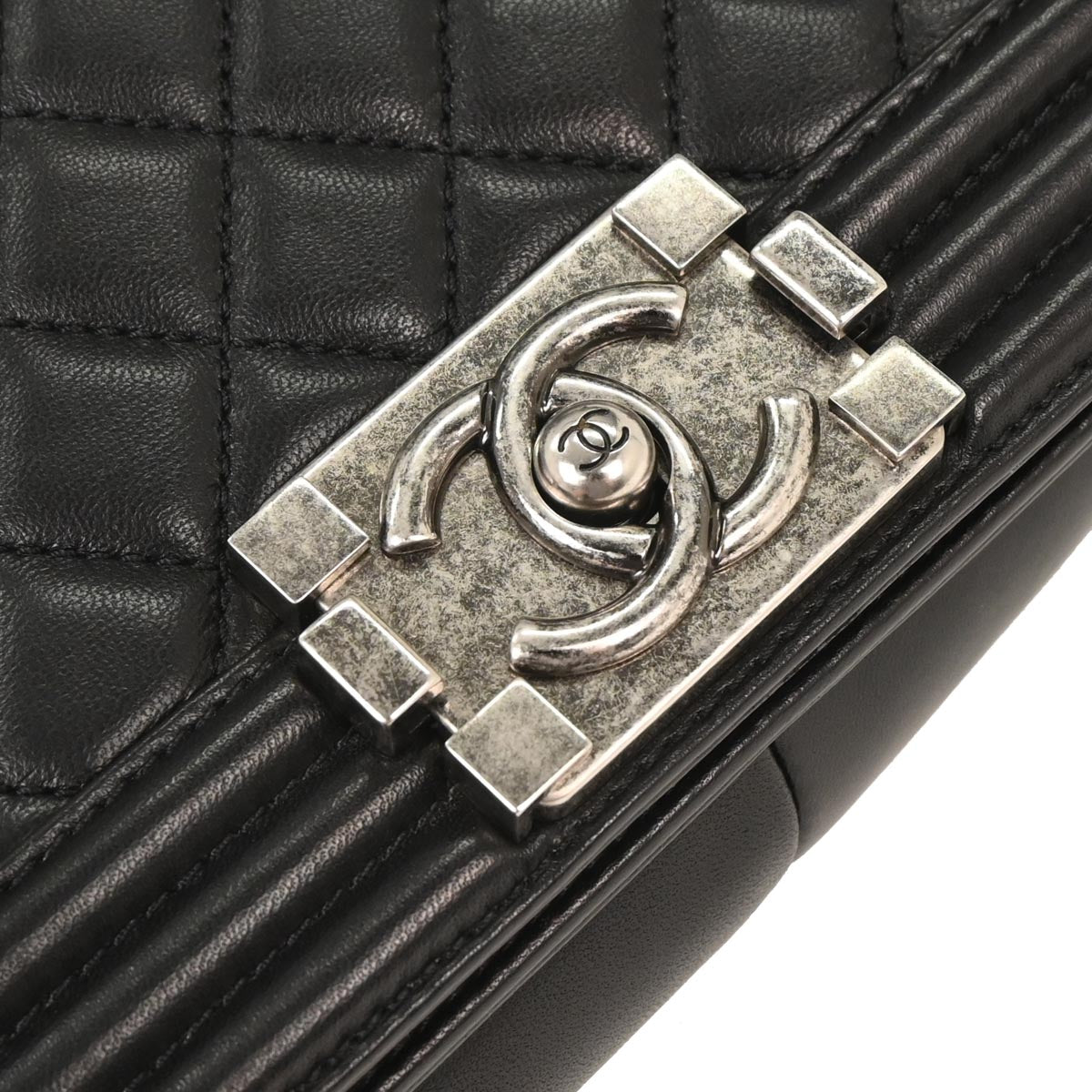 Boy Chanel 2016-2017 Black Lambskin Medium Shoulder Bag