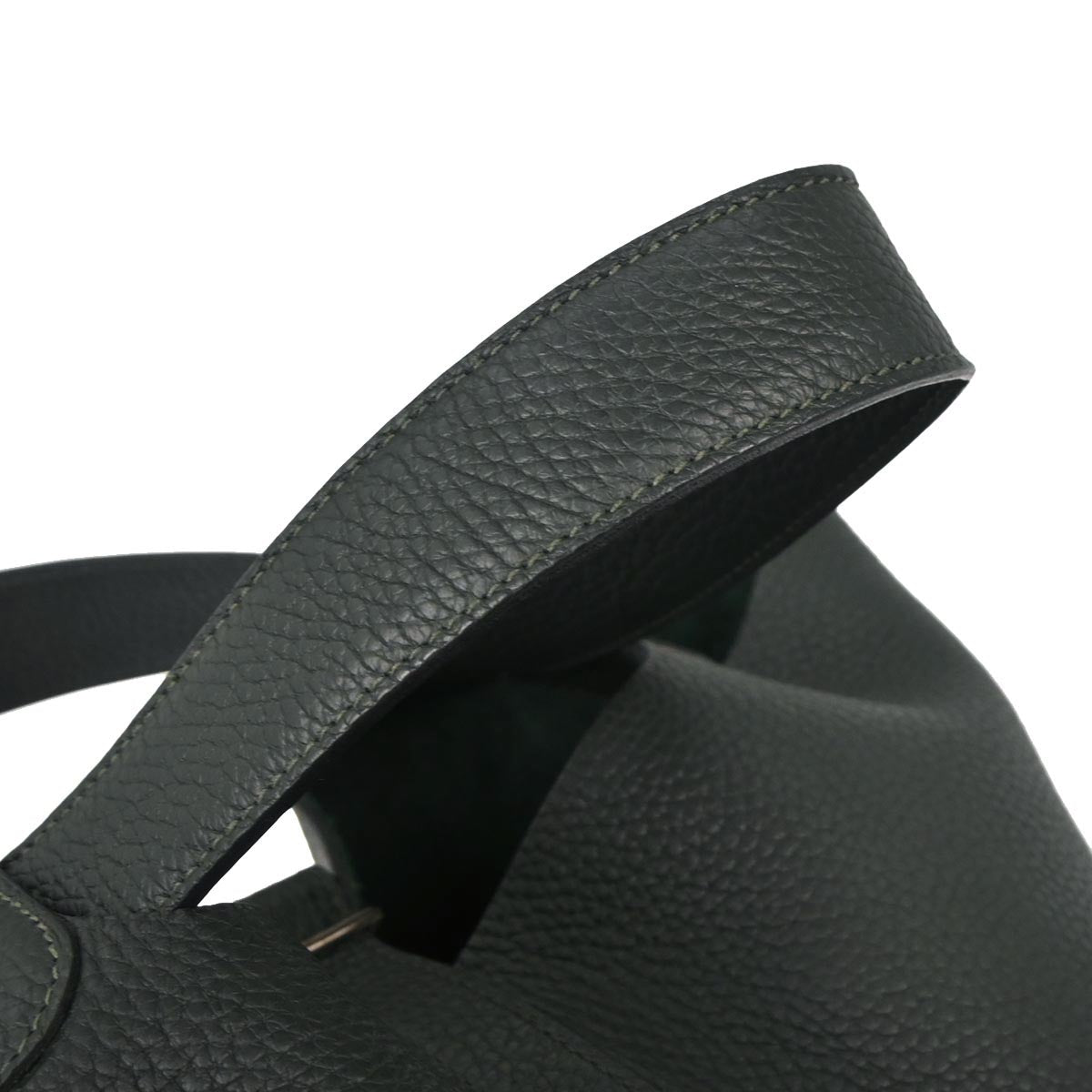 Hermes Vert Anglais Taurillon Clemence Picotin Lock 26 GM Handbag