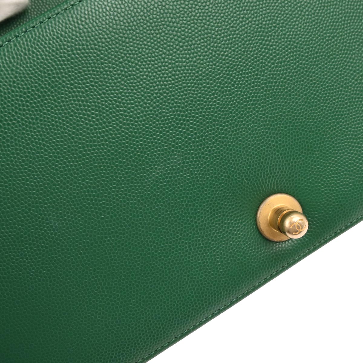 Boy Chanel 2018 Green Caviar Skin Medium Shoulder Bag