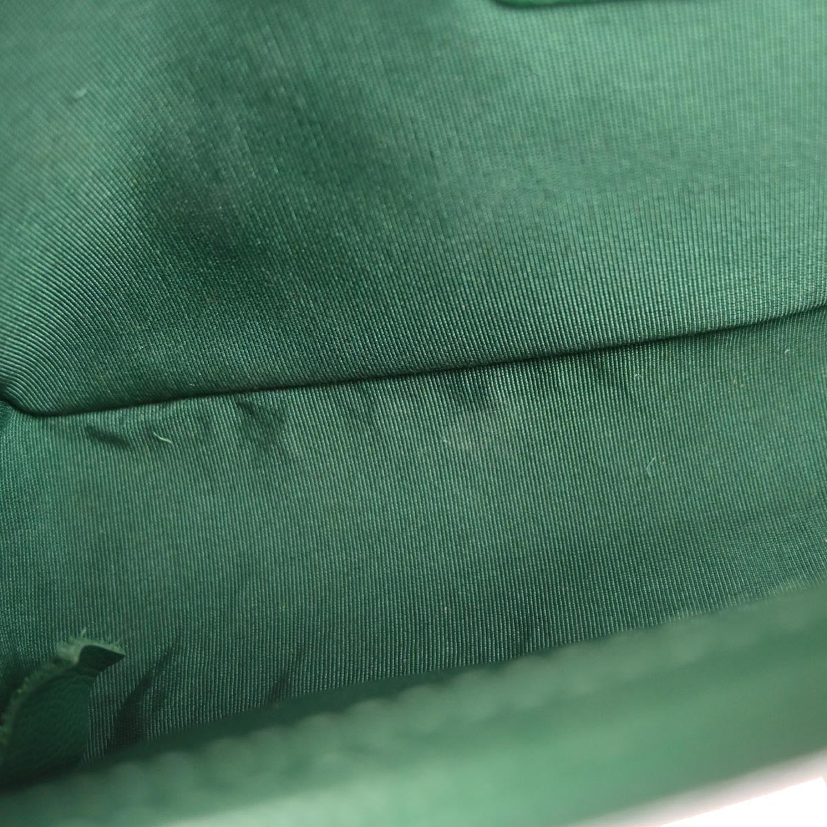 Boy Chanel 2018 Green Caviar Skin Medium Shoulder Bag
