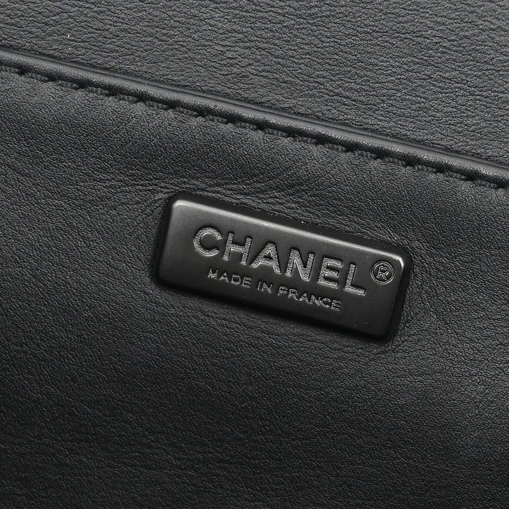 Boy Chanel * Black Python New Medium Shoulder Bag