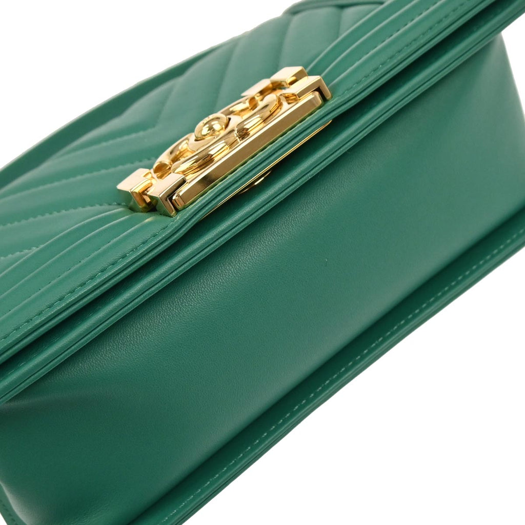 Boy Chanel Green Lambskin Small Chain Shoulder Bag