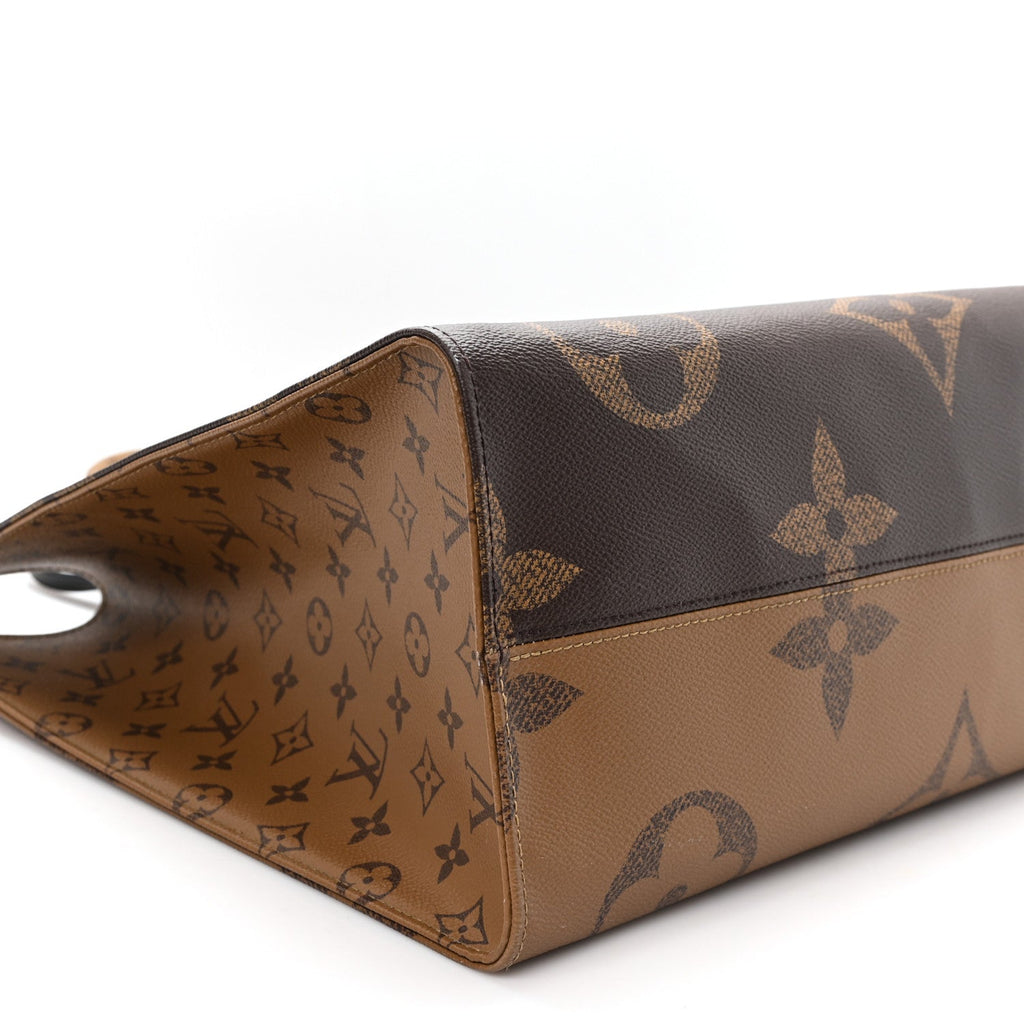 Louis Vuitton Reverse Monogram Giant Onthego GM