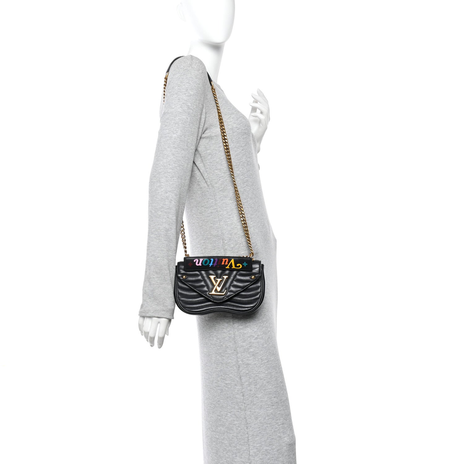 Louis Vuitton Calfskin New Wave Chain MM Black