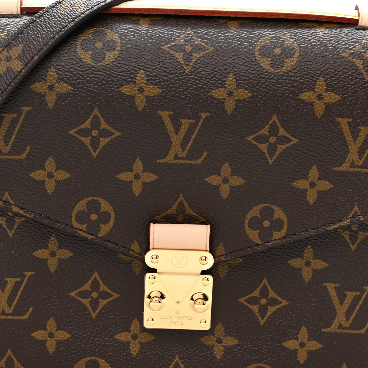 Louis Vuitton Monogram Pochette Metis