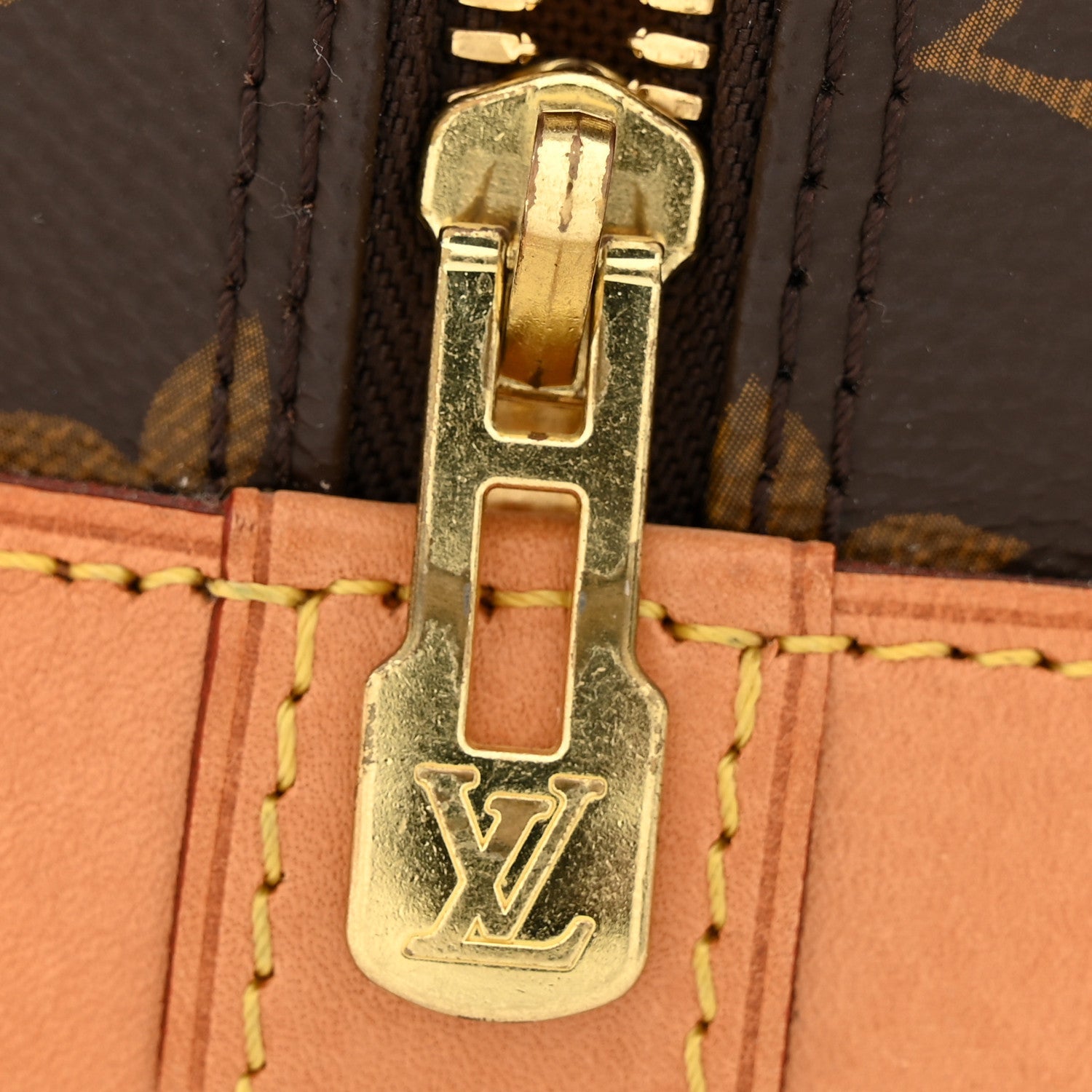 Louis Vuitton Monogram Alma BB
