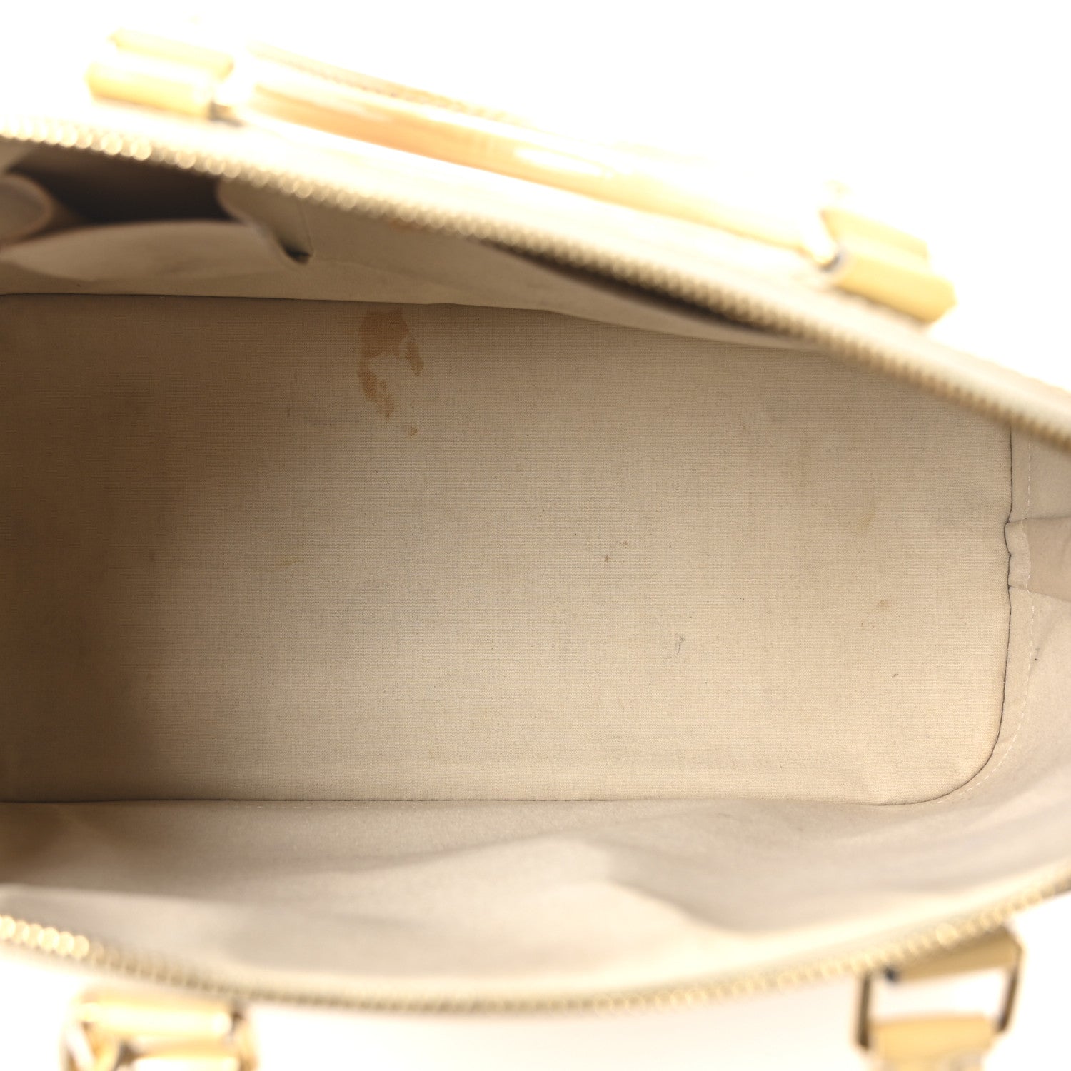 Louis Vuitton Vernis Alma GM Blanc Corail
