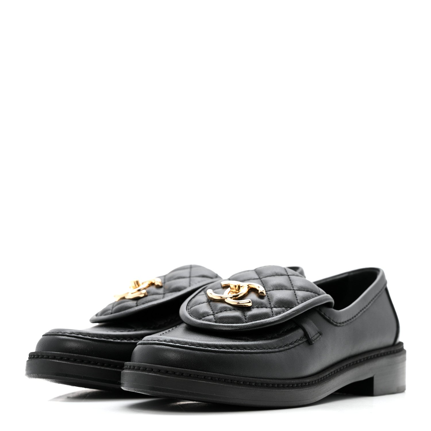 Lambskin Quilted CC Turnlock Loafers 36 Black
