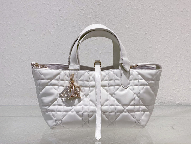 Dior Bags - 158