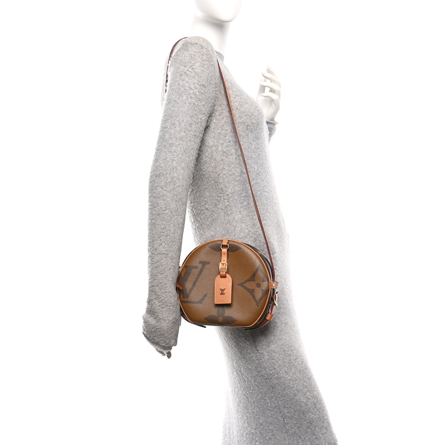 Louis Vuitton Reverse Monogram Giant Boite Chapeau Souple