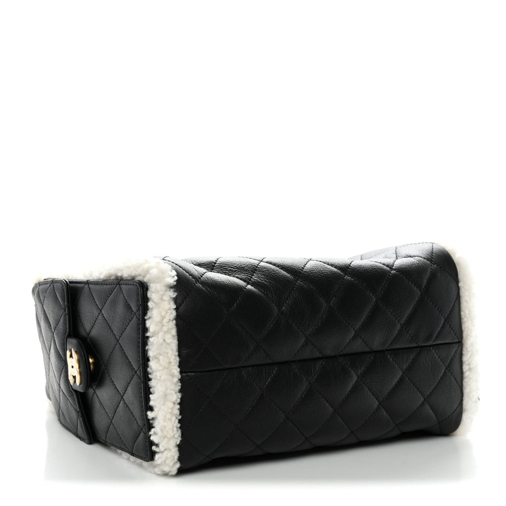 Chanel Crumpled Sheepskin Shearling Quilted Small Chanel 25 Handbag Black White