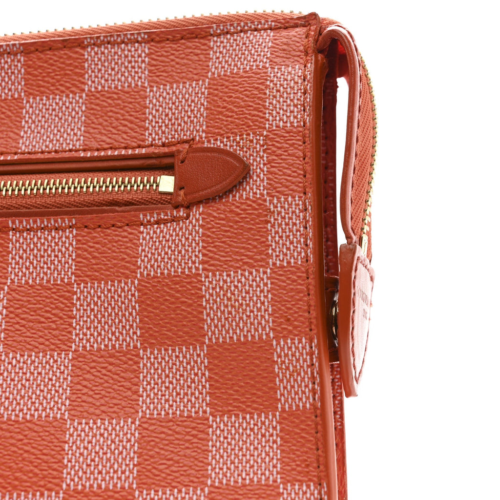 Louis Vuitton Damier Couleurs Kit Clutch Piment