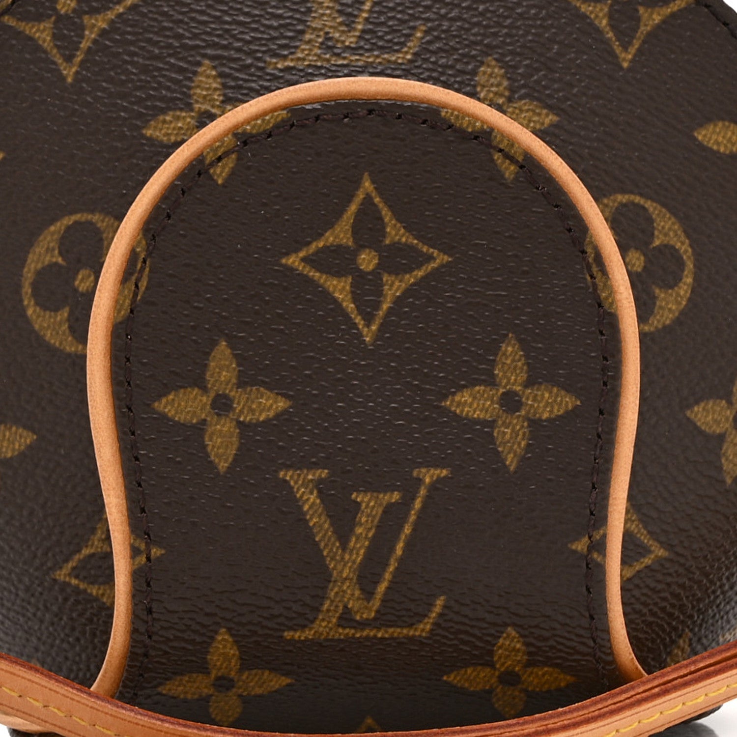 Louis Vuitton Monogram Mini Ellipse Wristlet Clutch