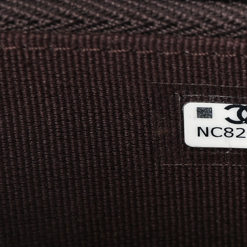 Caviar Quilted Textured CC Zip Around Card Holder Burgundy