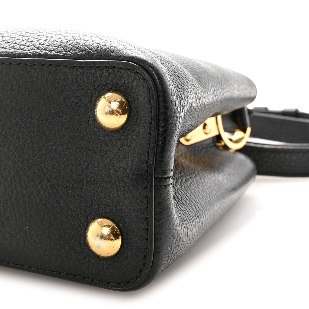 Louis Vuitton Taurillon Capucines BB Black