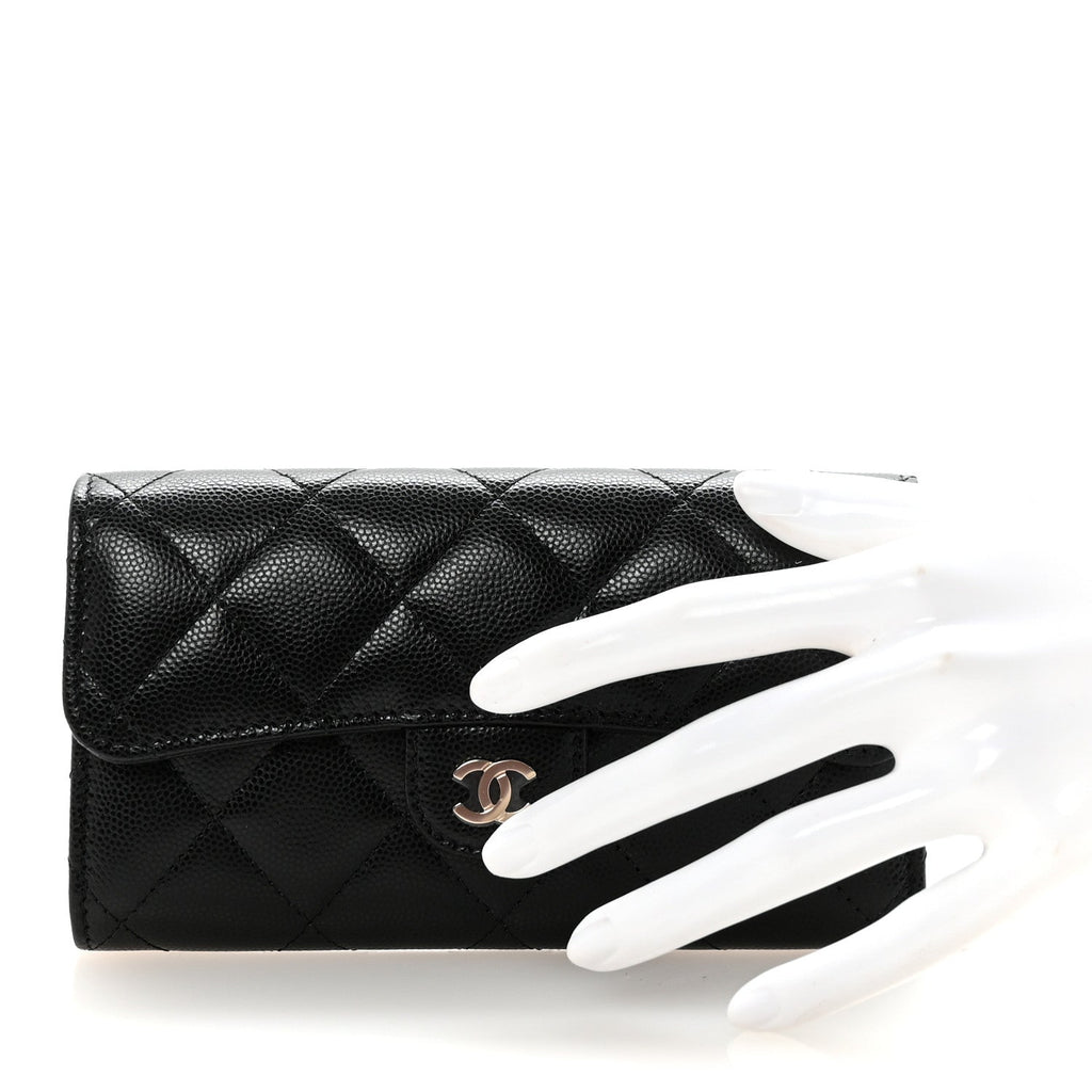 Caviar Quilted Medium Gusset Flap Wallet Black