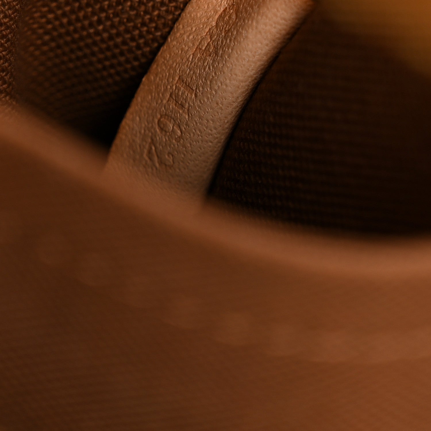 Louis Vuitton Monogram Sully MM
