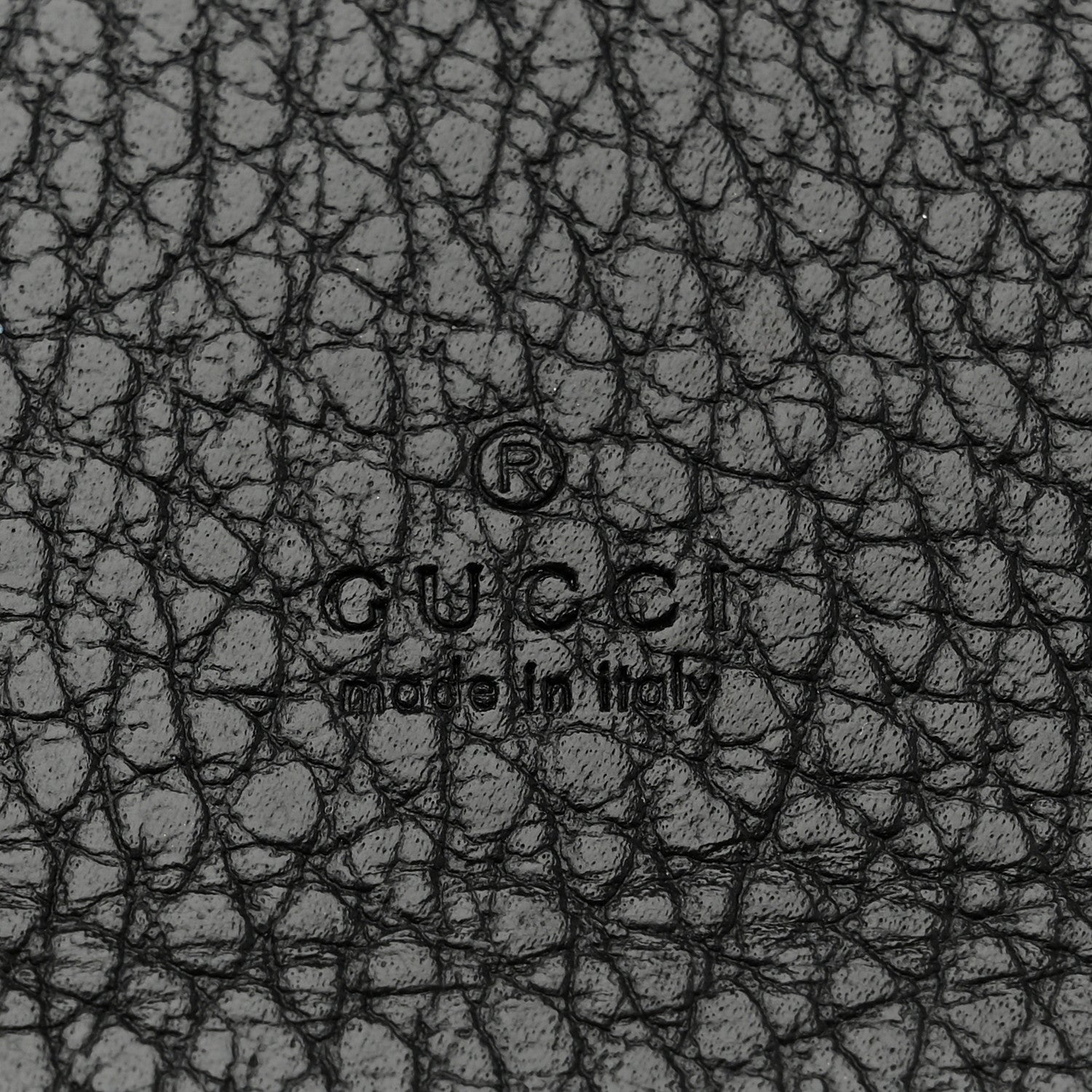 Gucci Pebbled Calfskin GG Marmont Card Case Black
