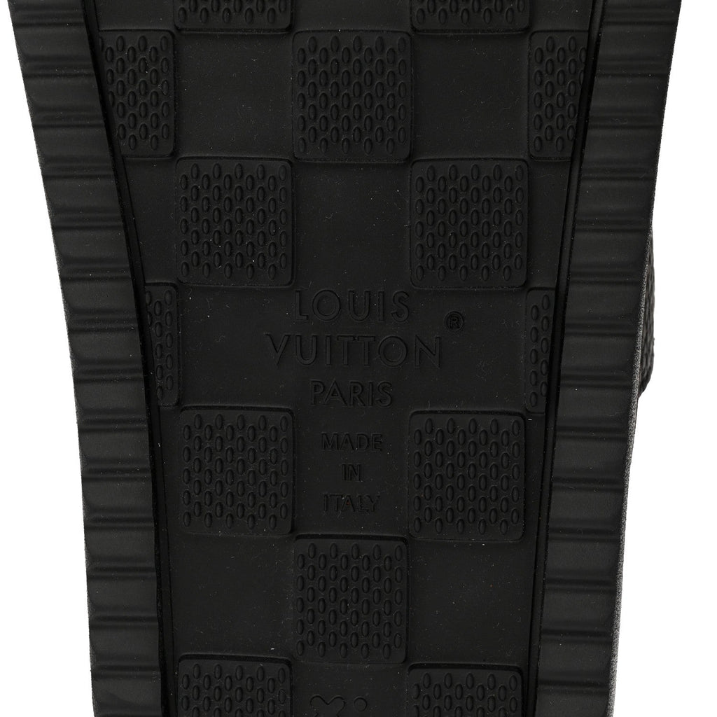 Louis Vuitton Grained Calfskin Embossed Monogram Mens Venice Mule Sandals 11 Black