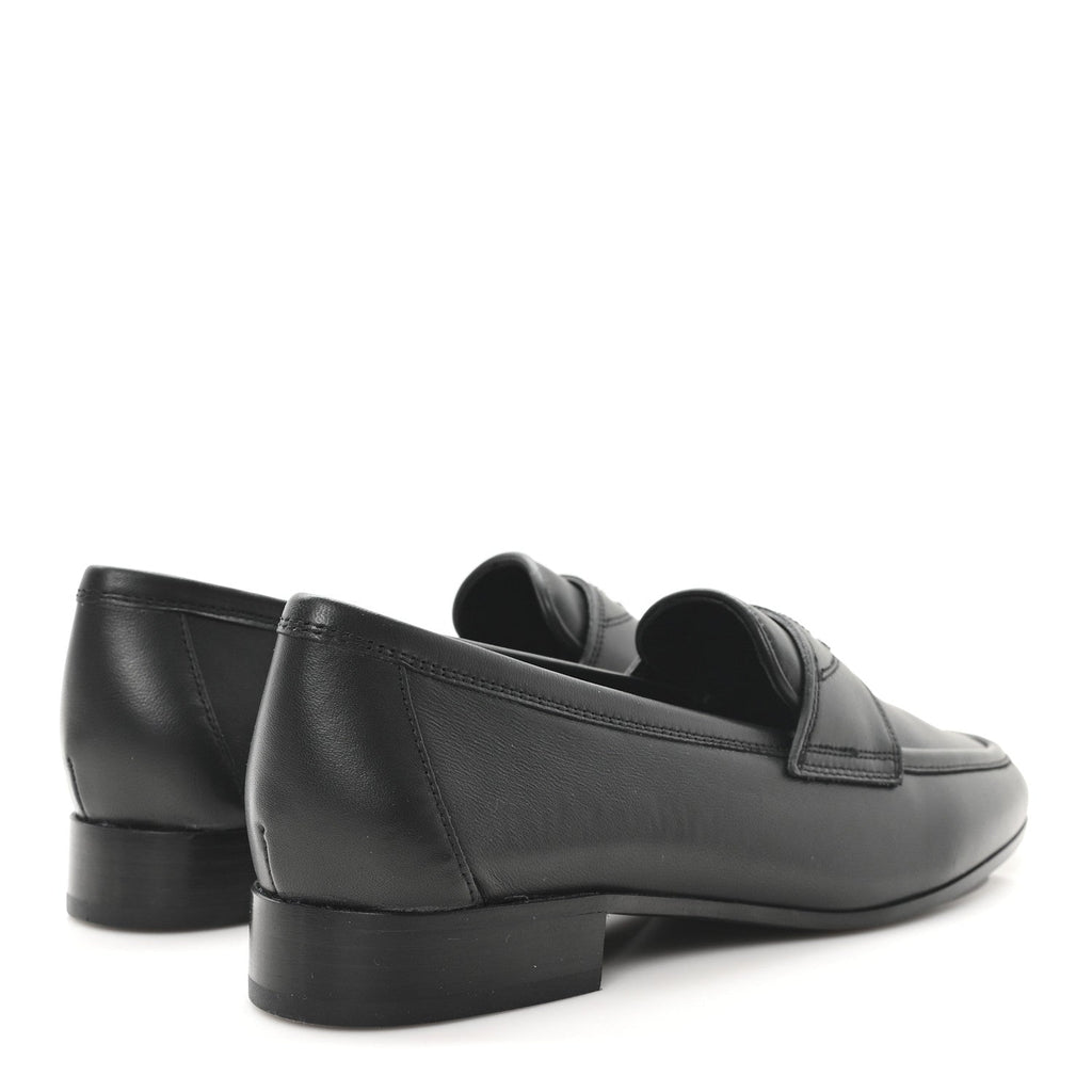 Calfskin Womens Stitched CC Loafers 38 Black