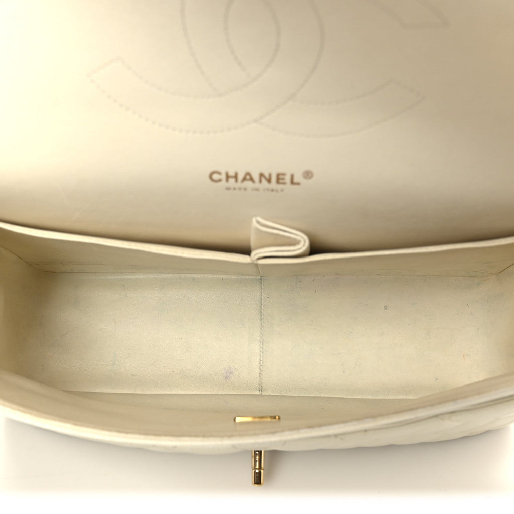 Chanel Caviar Quilted Jumbo Double Flap White