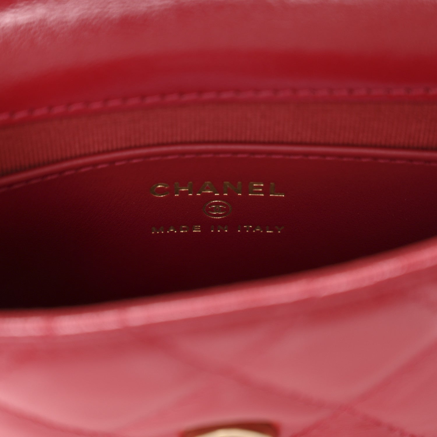 Chanel Shiny Lambskin Quilted Mini Metal Top Handle Clutch With Chain  Red