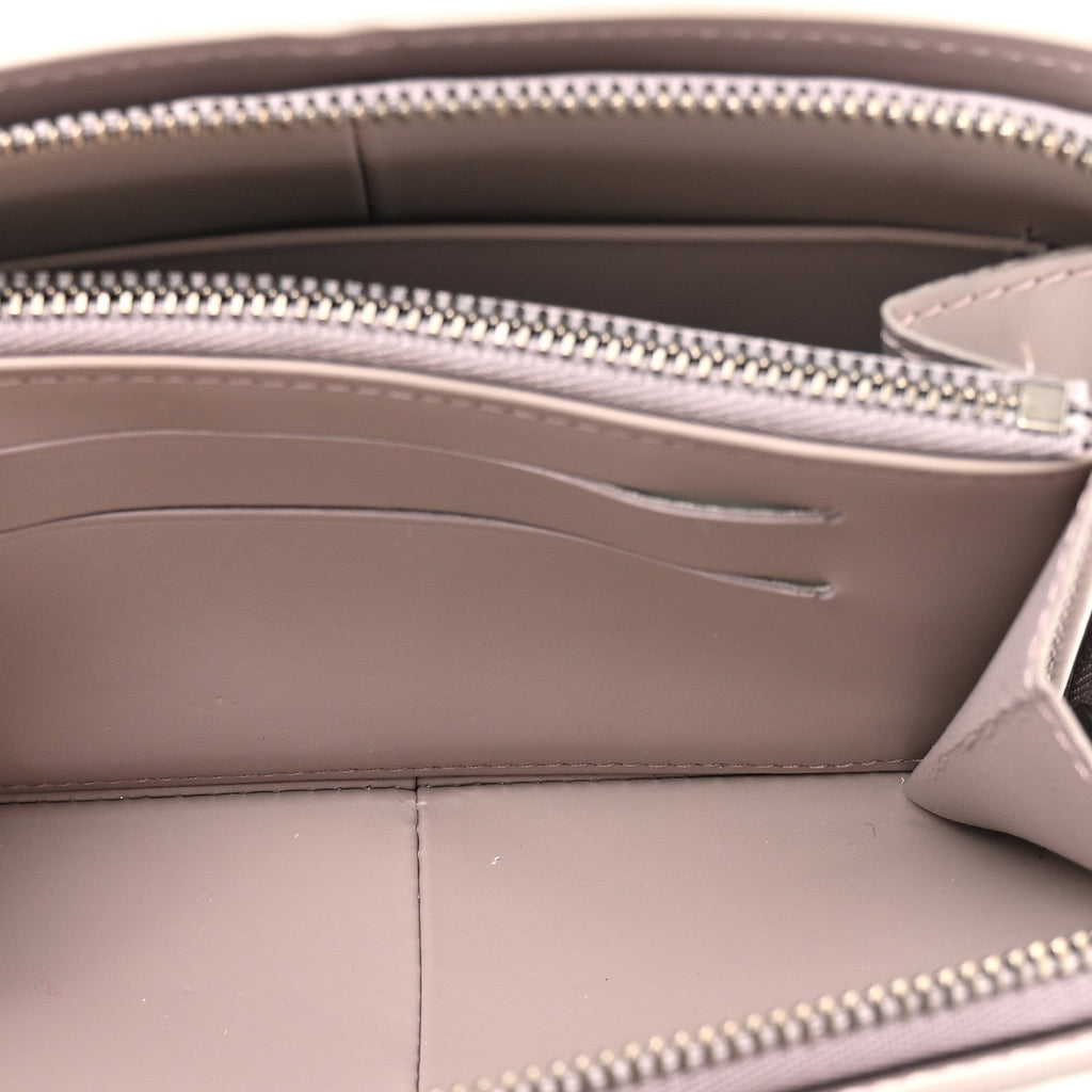 Louis Vuitton Epi Dauphine 17 Cosmetic Pouch Lilac