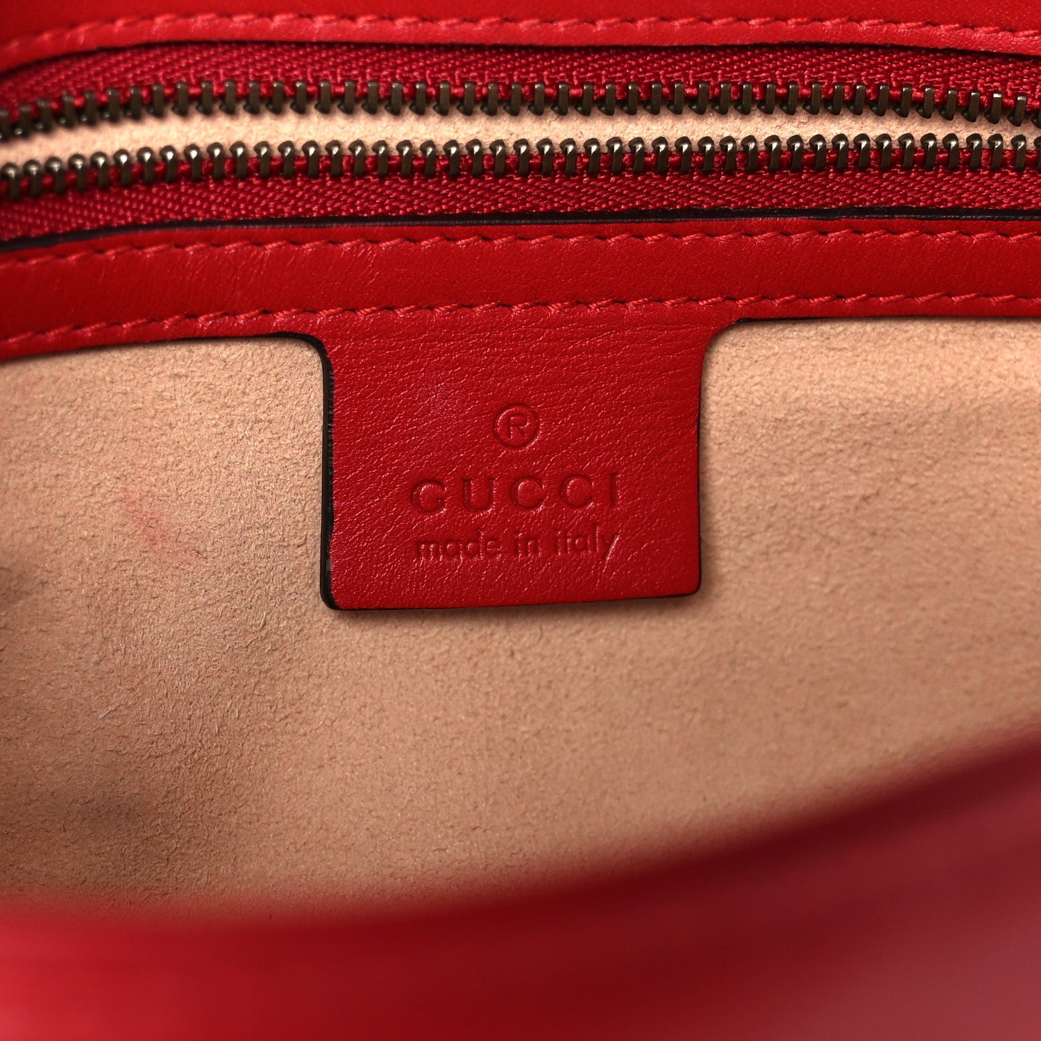 Gucci Calfskin Matelasse Small GG Marmont Shoulder Bag Hibiscus Red