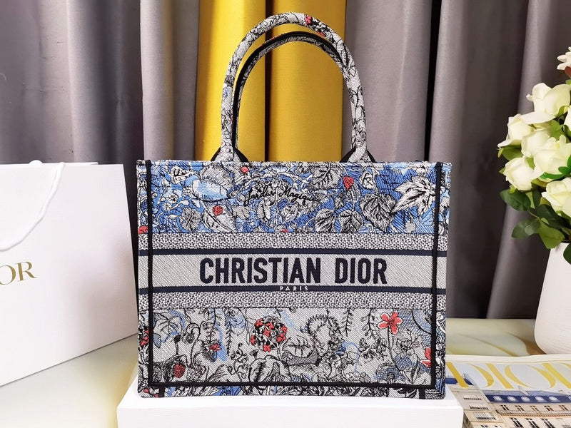 Dior Bags - 1911