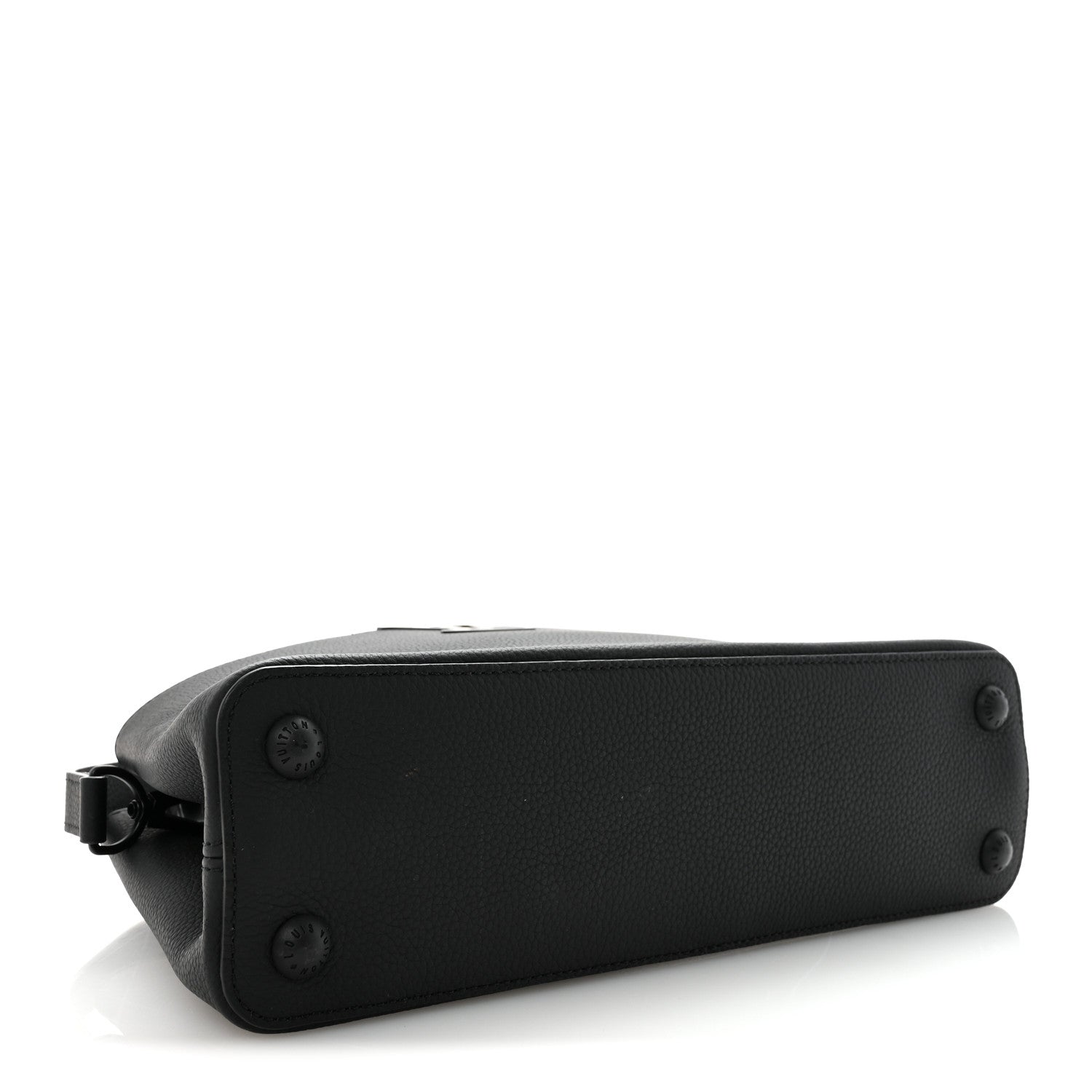 Louis Vuitton Taurillon Capucines East West MM Matte Black