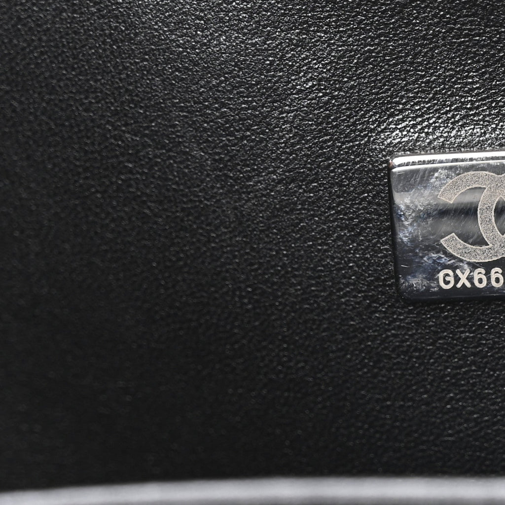 Chanel Caviar Quilted Medium Boy Flap Black