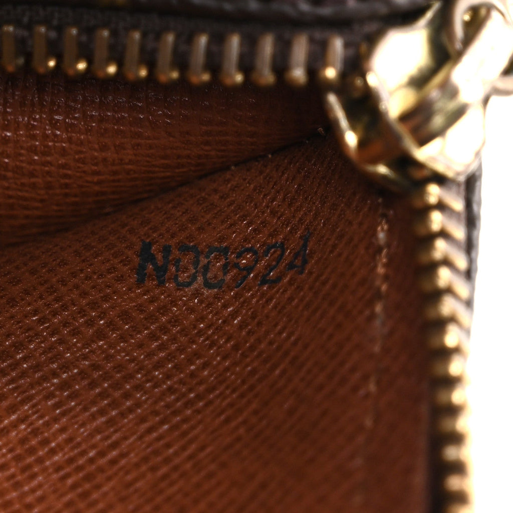 Louis Vuitton Monogram Papillon 30