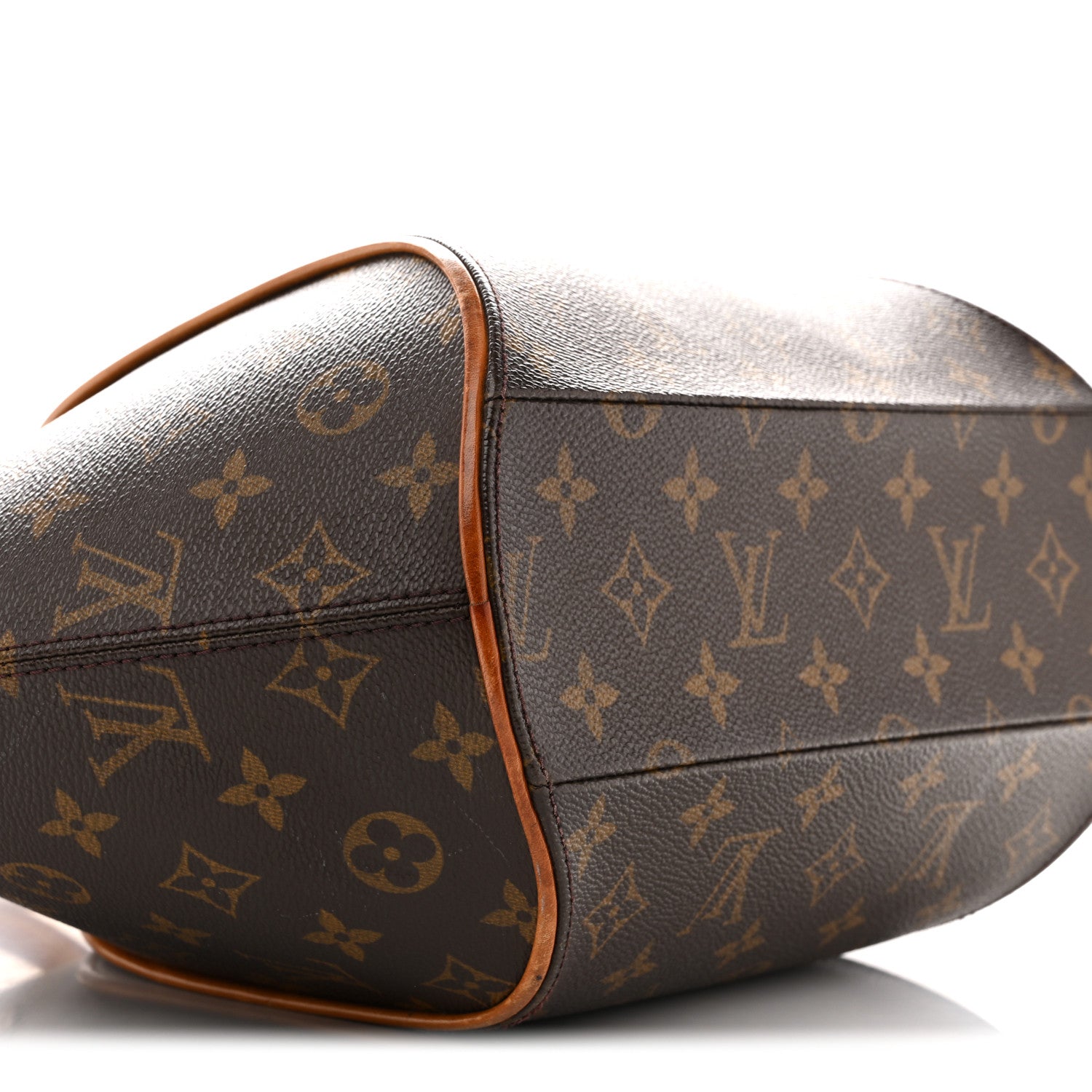 Louis Vuitton Monogram Ellipse MM